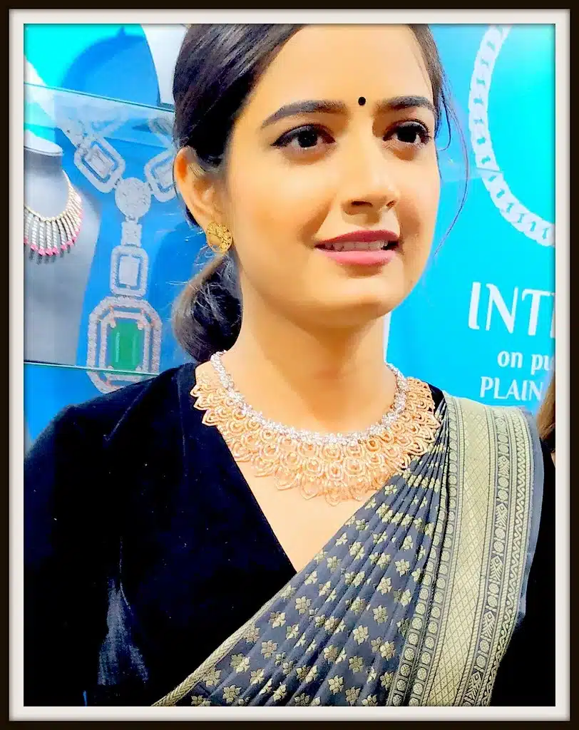 ashika ranganath photos